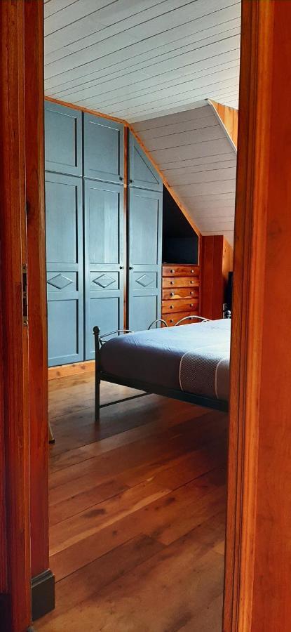 Au Pied Du Pont Bed and Breakfast Châteauneuf-du-Faou Eksteriør billede